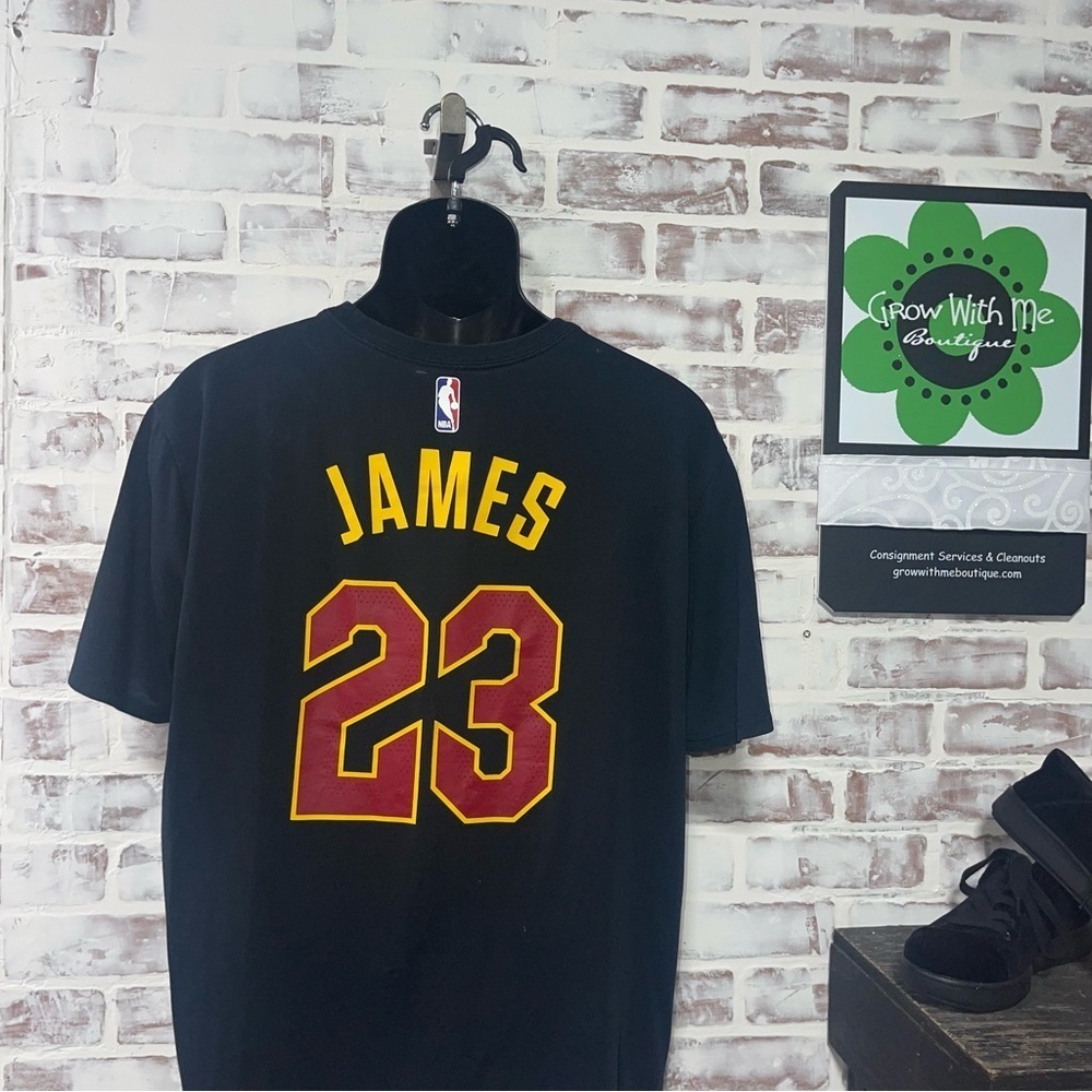 Black Nike Cavaliers T-Shirt - Picture 3 of 5